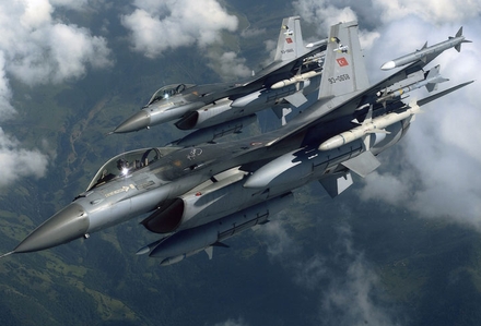 ارتش ترکیه به خلبانان جنگنده های این کشور مجوز شلیک قبل از دستور داد