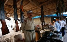 استاندار کرکوک فروش سلاح از سوی پیشمرگان دربازارها را تایید کرد