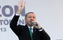 گاردین: اردوغان ترکیه را به بیراهه می برد