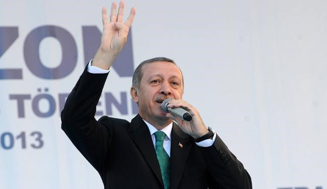 گاردین: اردوغان ترکیه را به بیراهه می برد