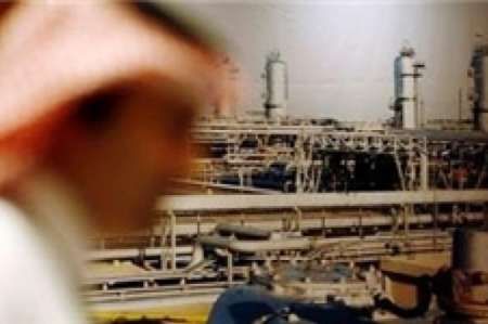 ادامه بهای پایین نفت صندوق ذخیره ارزی عربستان را تهی می کند