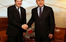وزیر امور خارجه ترکیه: عملیات زمینی علیه سوریه در دستور کار نیست