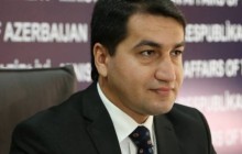 باکو :تحویل سلاح از سوی روسیه به ارمنستان به حل مناقشه قره باغ کمک نمی کند