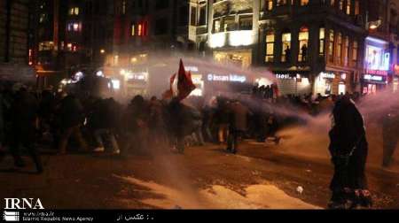 صدها تن درحمایت از مردم شهر کردنشین جیزره در استانبول تظاهرات کردند