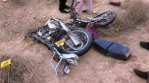 یک کشته و سه مجروح در برخورد دو موتورسیکلت در جاده برون شهری آبادان