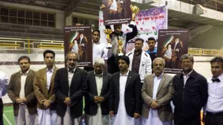 خاش قهرمان رقابت های بوکس ستارگان جنوب کشور شد