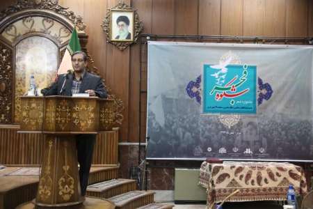 نفرات برتر جشنواره استانی شعر شکوه فجر در تبریز معرفی شدند