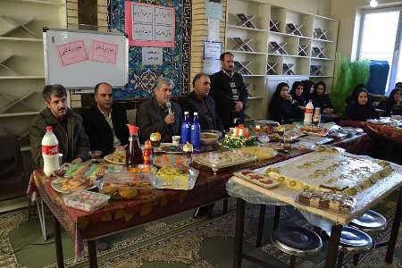 جشنواره غذای سالم و محلی در هشترود برگزار شد