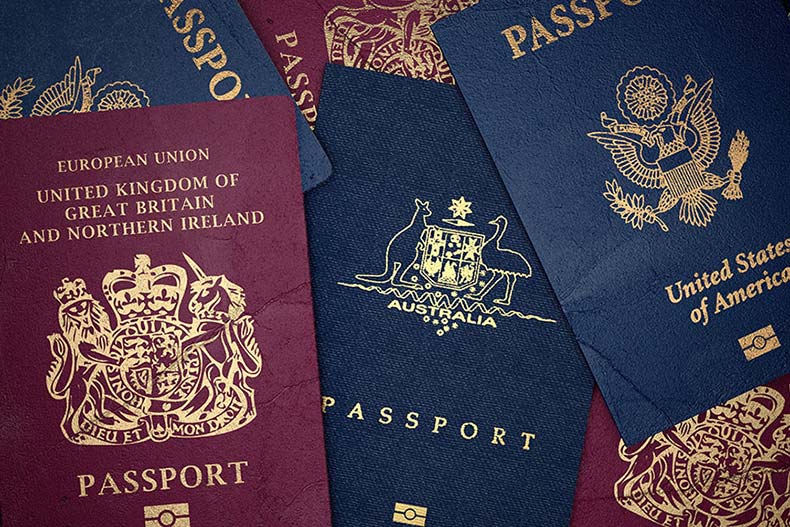 رنگ جلد پاسپورت‌ها چگونه انتخاب می‌شوند و چرا کشورها پاسپورت‌هایی با رنگ‌های متفاوت دارند؟