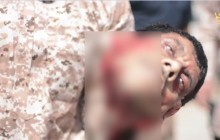 گردن زنی وحشیانه و هولناک یک نفر بدست داعش+ تصاویر(18+)