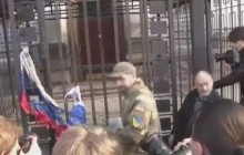 صدها اوکراینی مانع از تردد مردم به سفارت روسیه در کی اف شدند