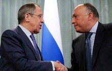 تأکید مسکو و قاهره بر لزوم برگزاری مذاکرات صلح سوریه در موعد مقرر