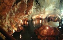 عجیب‌ترین غار آبی جهان در مهاباد +عکس