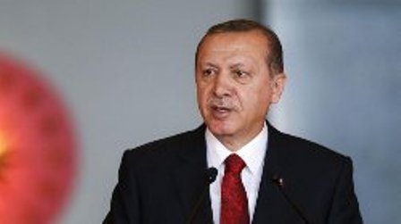 اردوغان: غرب برای ضربه زدن به ترکیه به تروریستها سلاح می دهد