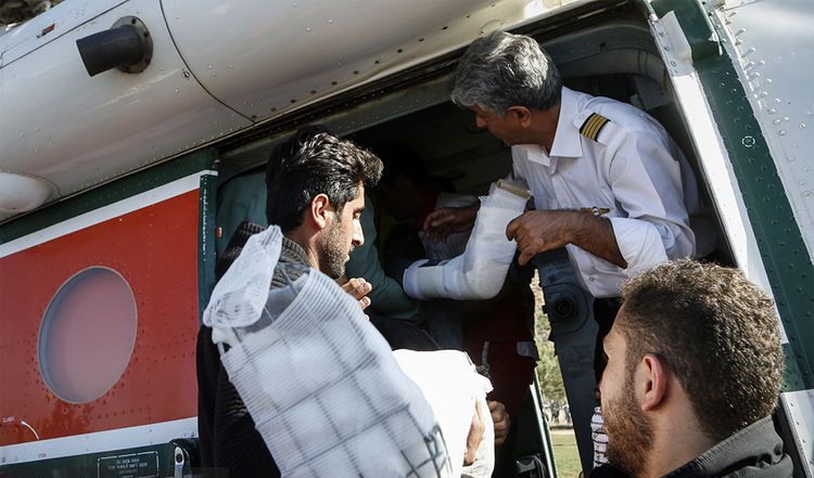 معاون بهداشت جمعیت هلال‌احمر خبر داد:  ارائه بیش از 9هزار خدمات بهداشتی و درمانی به زلزله زدگان کرمانشاه