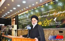 امام جمعه نجف: به برکت انقلاب اسلامی، مراسم اربعین حسینی دو ملت ایران وعراق را یکپارچه کرد