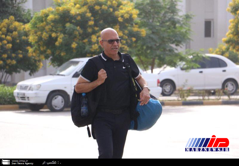 سرمربی تیم فوتبال مشکی پوشان خراسان از این تیم جدا شد