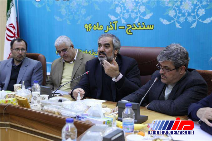 استاندار کردستان خواستار شد:  فاصله کردستان با استان‌های برخوردار باید کم شود