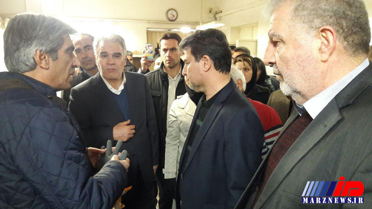 بازدید استاندار آذربایجان غربی از کارخانه دستکش حریر ایران / بازدید از کارخانه فولاد ارومیه