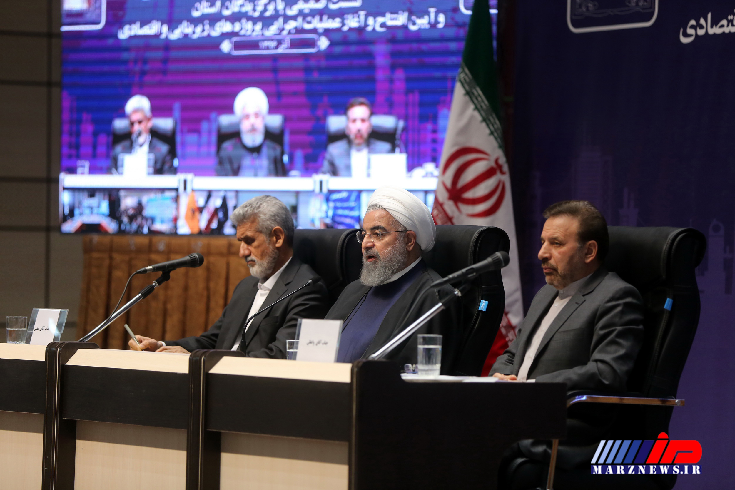 به دستور رییس جمهوری و از طریق ارتباط مستقیم تلویزیونی انجام شد؛ بهره برداری و آغاز عملیات اجرایی 30 طرح زیربنایی و اقتصادی در استان سیستان و بلوچستان