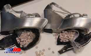 جاسازی ماهرانه 395 قرص ترامادول در کفش زنانه+ عکس