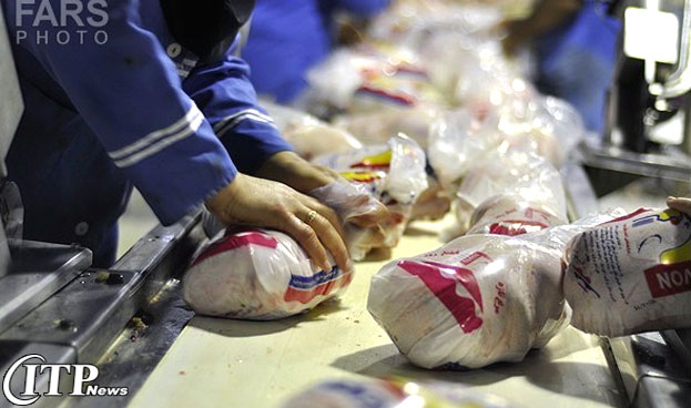 به منظور افزایش آگاهی و فرهنگ سازی در رابطه با عدم مصرف مرغ زنده و جایگزینی آن با مصرف مرغ کشتار روز و بهداشتی جلسه آموزشی- ترویجی در مدرسه بعثت پیرانشهر برگزار گردید