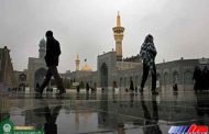 بارش باران در صحن و سرای حرم امام رضا(ع) +عکس
