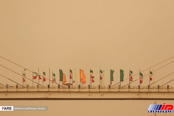 هجوم ریزگردها به اهواز