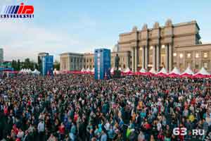 بسته شدن «فن فست» سنت پترزبورگ به دلیل ازدحام جمعیت