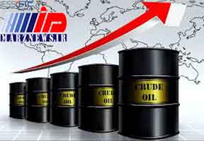 افزایش قیمت نفت با تلاش آمریکا برای جلوگیری از واردات نفت ایران