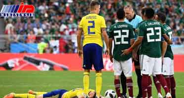 سریع ترین کارت زرد تاریخ جام جهانی به ثبت رسید