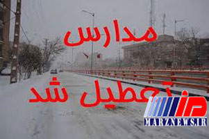 بارش برف مدارس آذربایجان شرقی را تعطیل کرد
