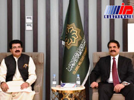 انتقاد ها از سفر رییس مجلس سنای پاکستان به عربستان بالا گرفت