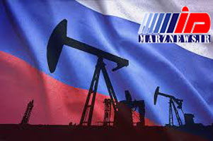 تولید نفت روسیه در ماه نوامبر امسال از نقطه اوج خود فاصله گرفت.