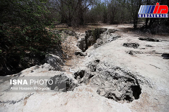 فروچالههایی در مخزن سد گتوند