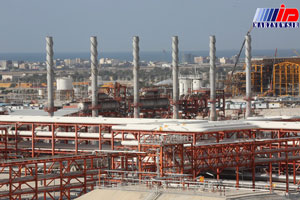 مرحله سوم تولید بنزین پالایشگاه نفت ستاره خلیج فارس افتتاح شد
