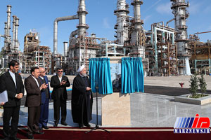 مرحله سوم پالایشگاه نفت ستاره خلیج فارس بهره برداری شد