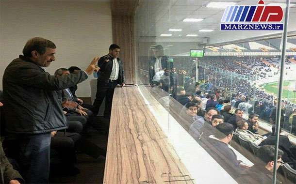احمدی‌نژاد بعد از بازی استقلال و العین چه گفت+عکس