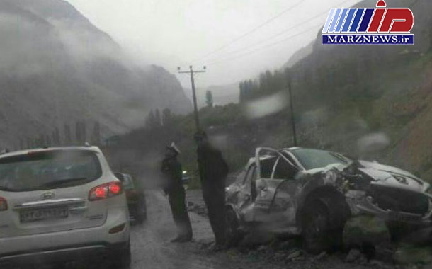 ریزش کوه در جاده سوادکوه یک کشته برجا گذاشت