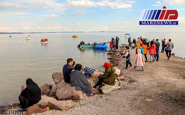 دریاچه ارومیه از کما بیرون آمد