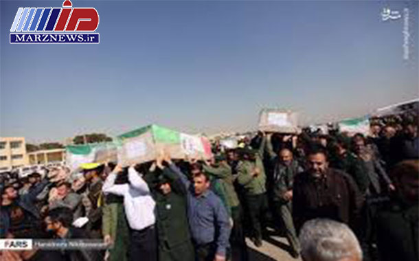 ورود پیکر ۲۶ شهید از مرز سومار