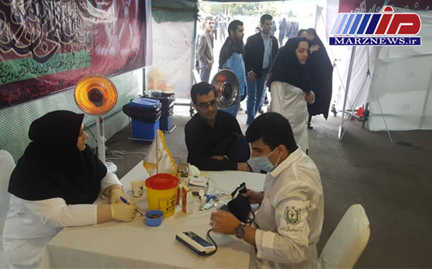 خدمات رسانی موکب بیمارستان بانک ملی ایران به زائران امام رضا(ع)