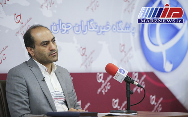 مرز مهران باز است