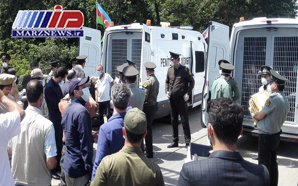 جمهوری آذربایجان ۱۹ محکوم ایرانی را از مرز آستارا تحویل داد
