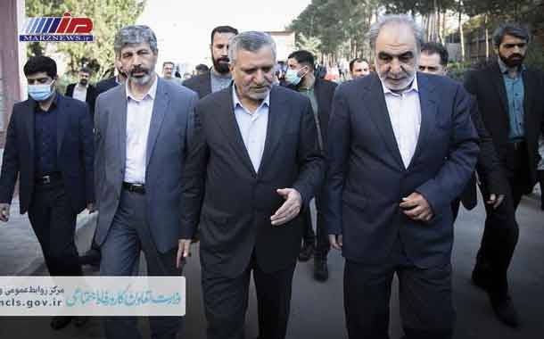 سهم ۳۰ درصدی هلدینگ تیپیکو از شبکه تولید و توزیع داروی کشور