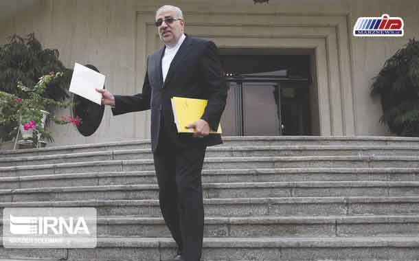 ثبت بالاترین رکورد صادرات نفت و محصولات پتروشیمی ایران در آبان ماه