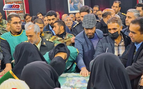 مردم بیرجند با شهید مرزبانی وداع کردند