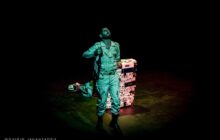 «مرز»؛ انعکاس صدای واقعی مرزنشینان و کولبران بر صحنه تئاتر