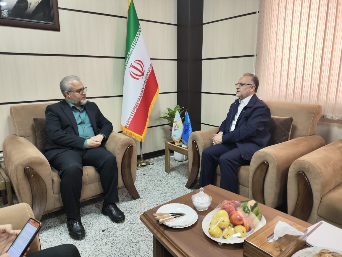 دیدار مدیرعامل شرکت صنایع چوب و کاغذ مازندران با مدیرکل صدا و سیمای مرکز استان