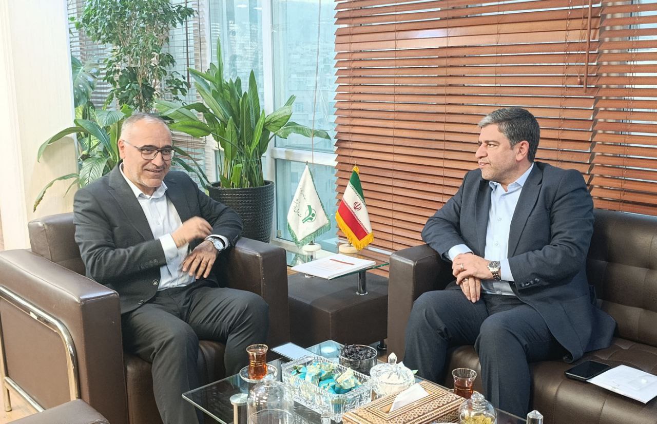 احداث خانه امید برای بازنشستگان پیگیری میشود